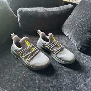 Adidas Kids Shoes Size 4
